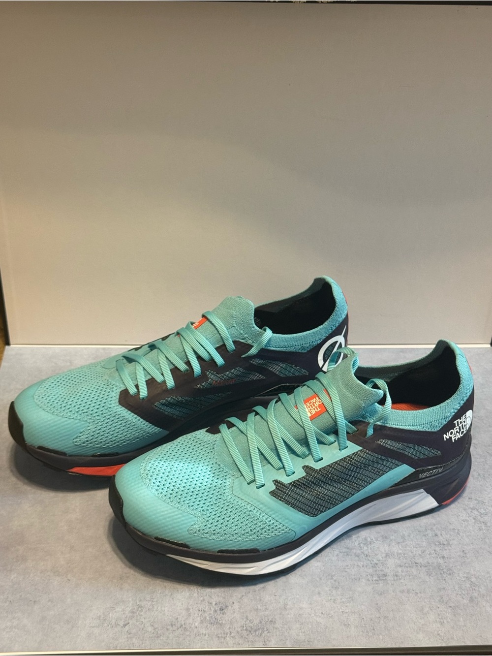 The North Face Flight VECTIV Women’s Trail Running Shoes Size 7.5 NEW